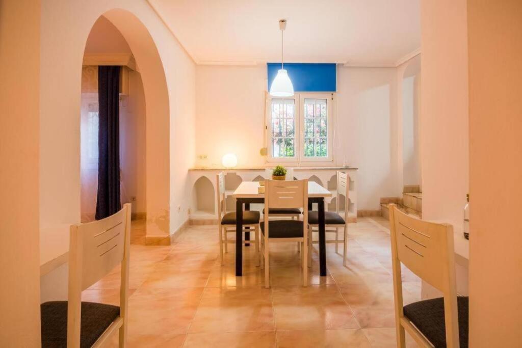 Chalet En Aguadulce Con Piscina Privada Екстериор снимка